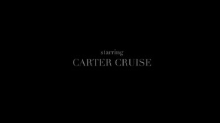 Carter Cruise alaposan hátsó bejáratba tolva