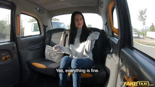 Fake Taxi - Alyssa Bounty popóba baszva