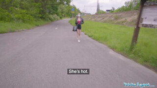 Public Agent - Mia Rose a hatalmas keblű tini spiné