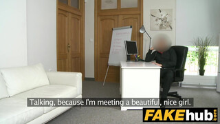 Fake Agent az orosz picike spiné Anna Rey istenien kúr