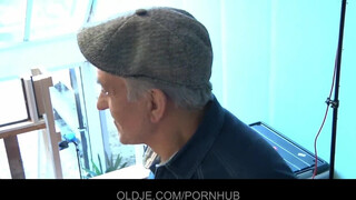 Oldje - Kettő vén örömrúd a fiatal csajnak