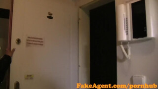 FakeAgent - bárban felszedett spiné castingon