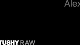 TUSHYRAW - cuki pici tini hátsó bejáratba megbaszva, de nagyon