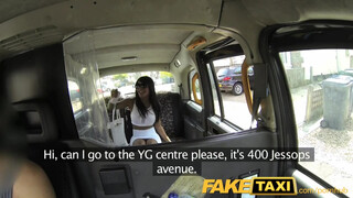 FakeTaxi - Kiki Minaj barna pinája megdöngetve