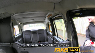 FakeTaxi - magyar nőci rettenet jól baszható