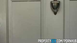 PropertySex - izgató világos szőke ingatlanos kisasszony