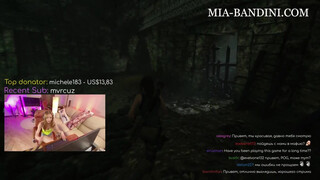 Gamer picsa hátsó bejáratba tolva