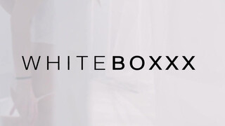 WhiteBoxxx - Tiffany Tatum magyar kiscsaj megosztja a barátját