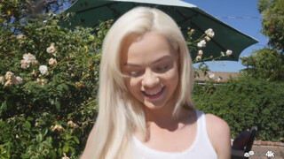 Elsa Jean és a kertész manus méretes rúdja