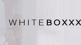WhiteBoxxx - Mary Rock a dögös orosz csajszi