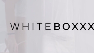 WhiteBoxxx - Nancy a vékony izgató ukrán csaj