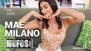 MOFOS - Mae Milano pinája megdugva keményen