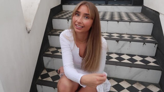 Lily Phillips a szomszéd sráccal közösül