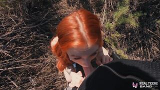 Bombázó vörös tini Madi Collins kibelezi a puncáját és alaposan megdugja a méretes dákója